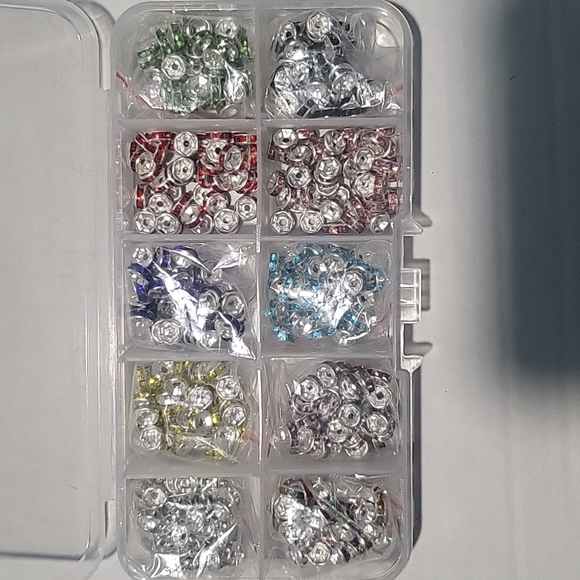 Make your own unique pieces - Picture 2 of 7